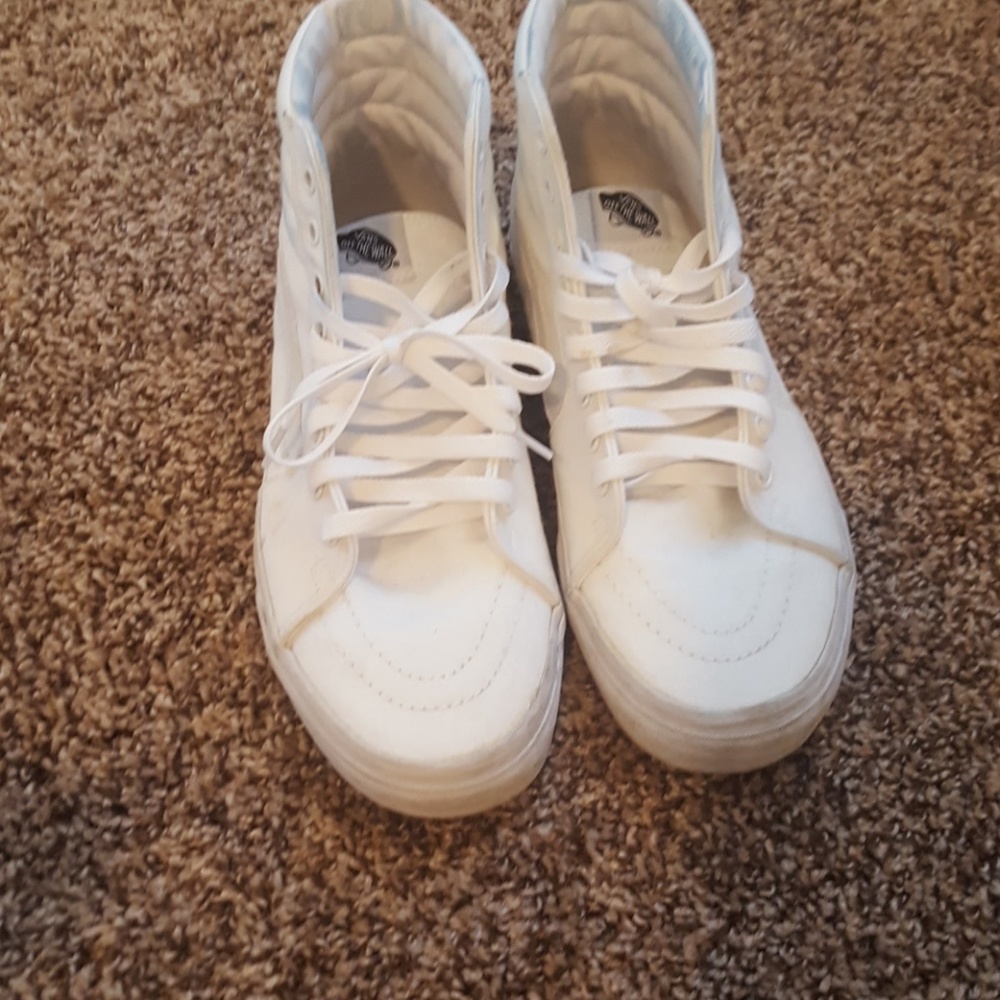 Men's shoes